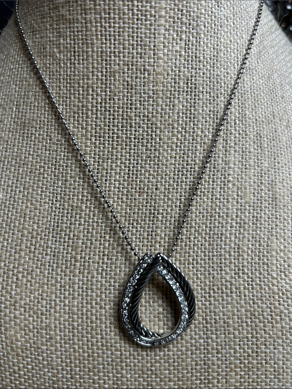 N/A classic teardrop