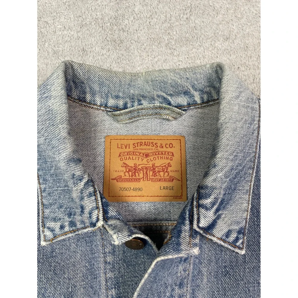 Vintage 90s Levis 70507 4890 Denim Trucker Jacket Mens Large Light Wash USA Made