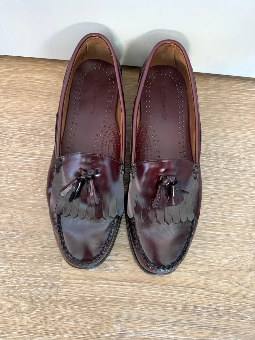 G.H. Bass & Co. classic tassel