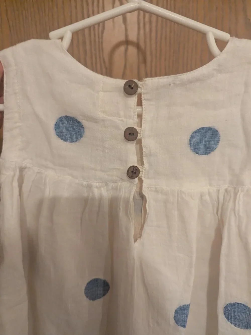 Chakra Design sleeveless polka