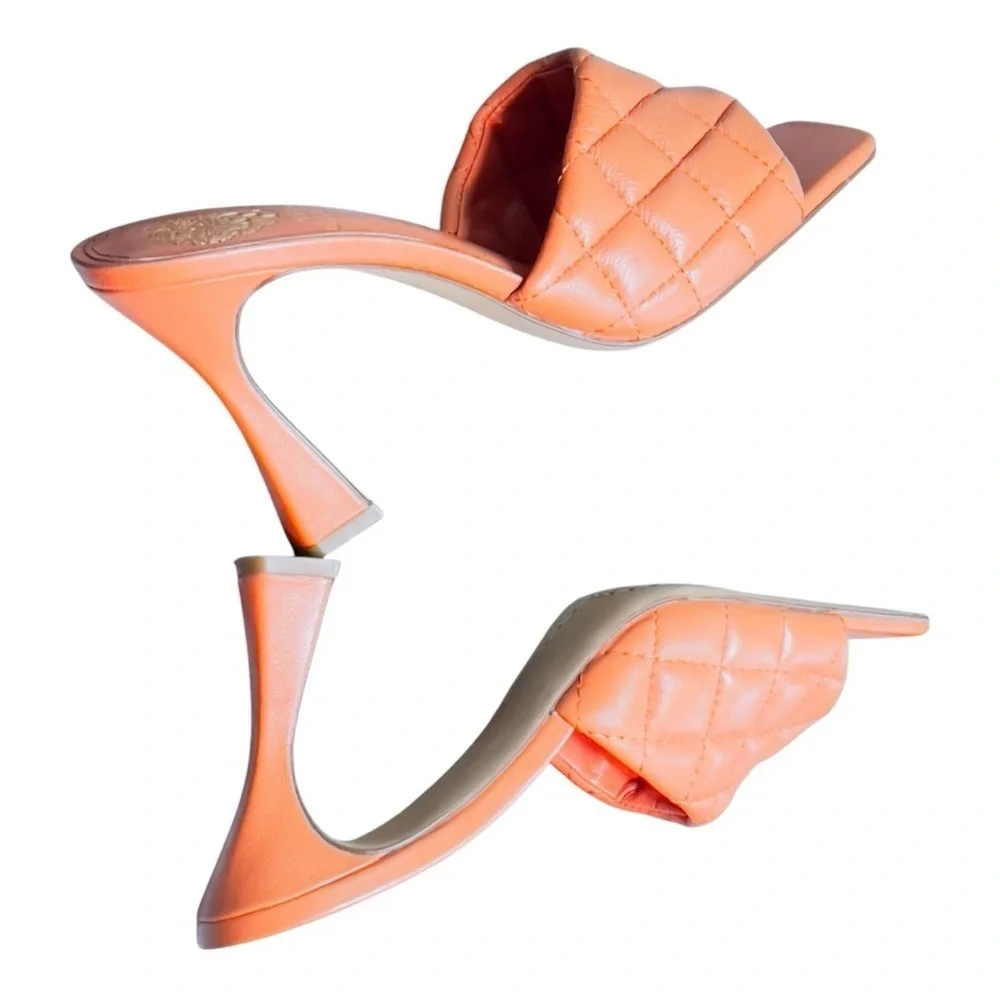 Vince Camuto preowned great