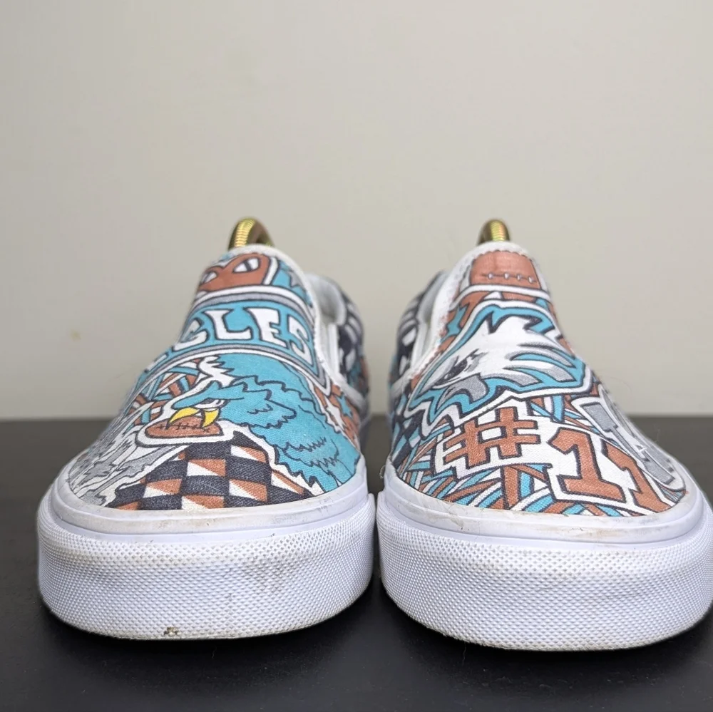 Vans eye catching
