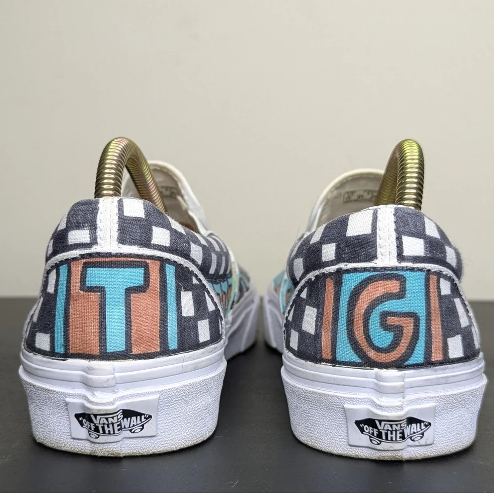 Vans eye catching