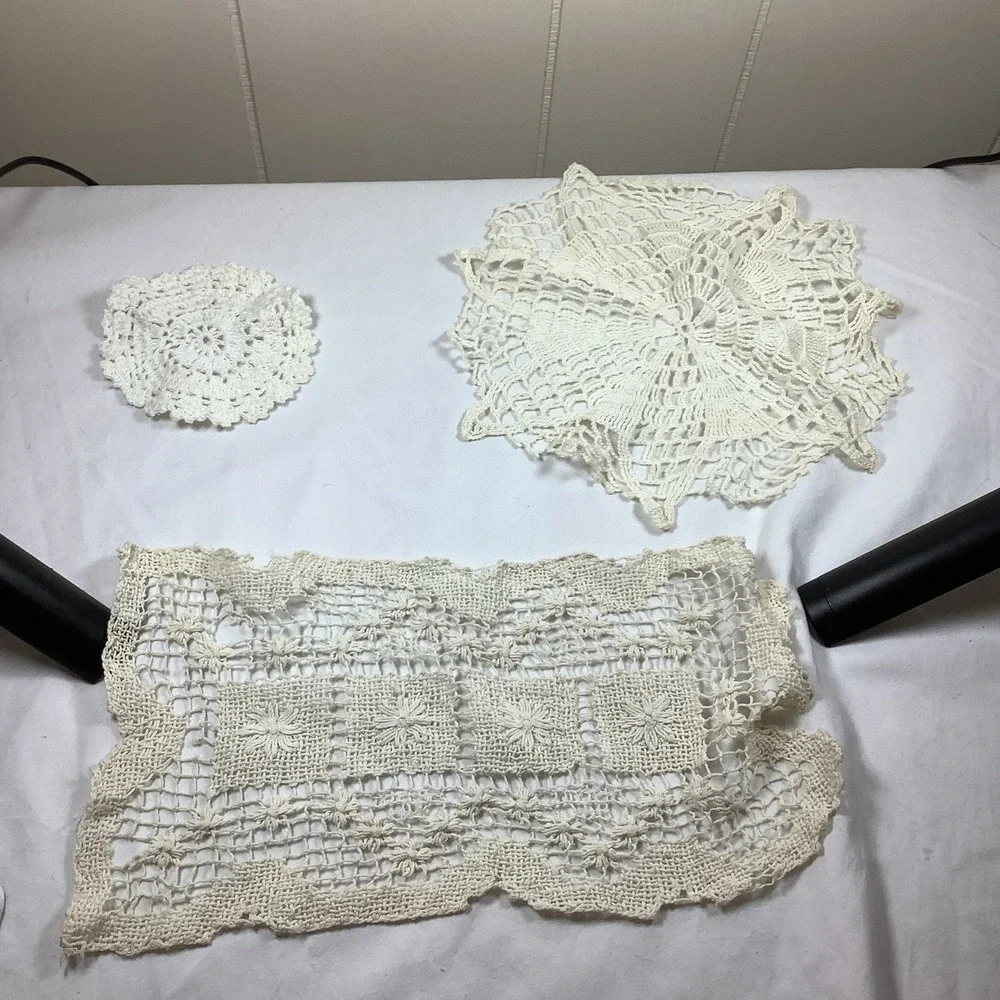 Lot 3 Hand Crocheted‎ Doilies & Runner White Lace Cottagecore Decor