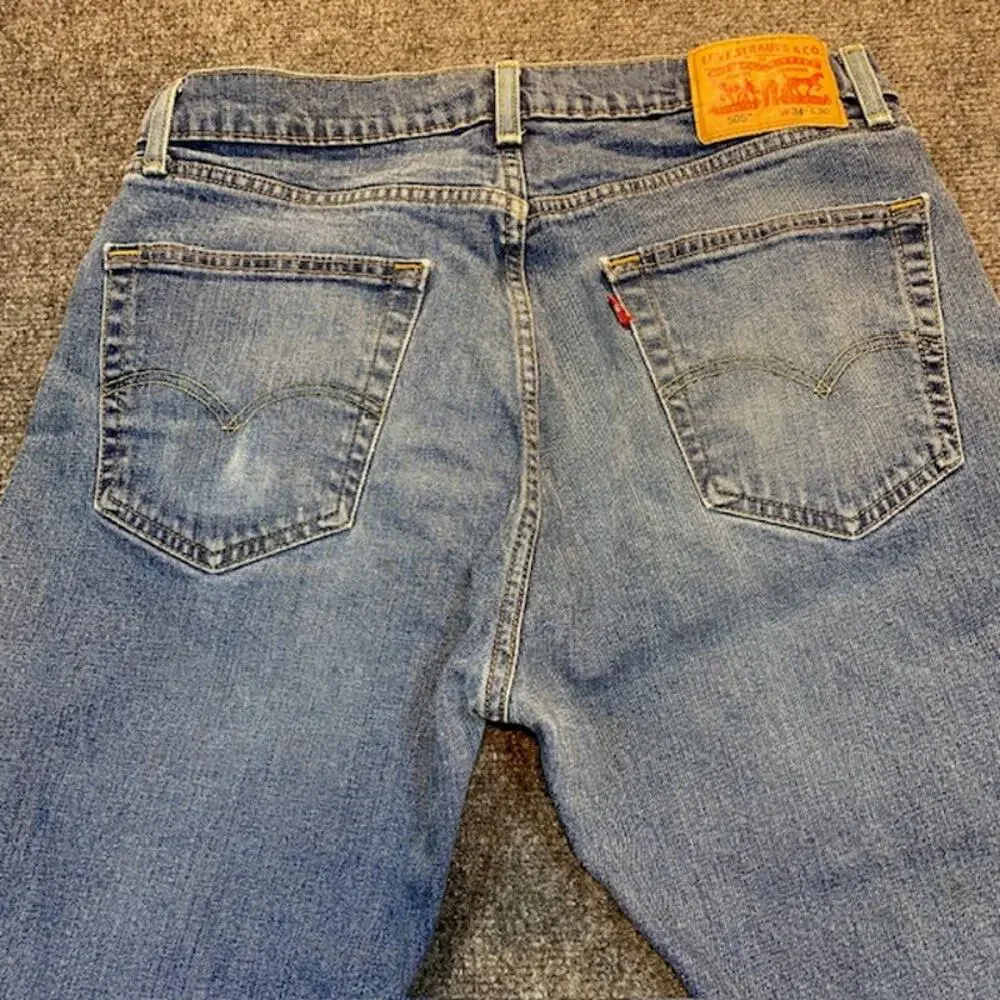 Levis levis 505