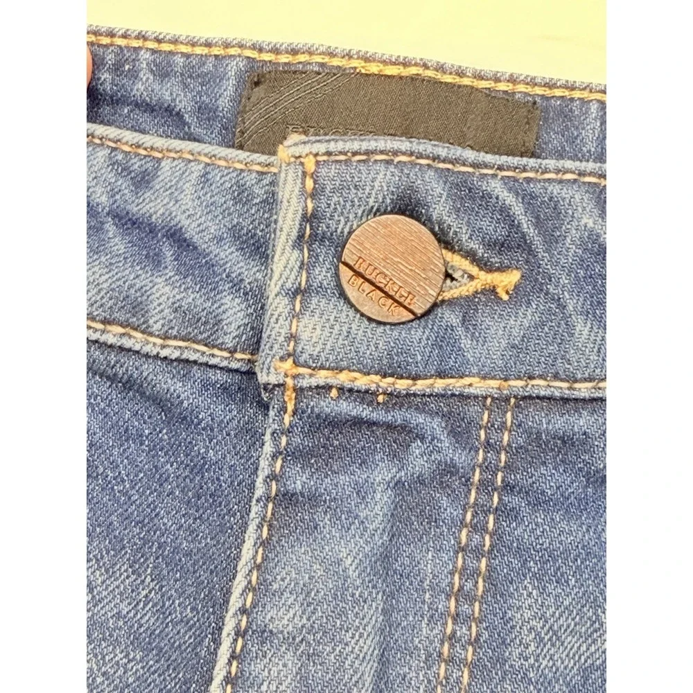 Buckle black fit