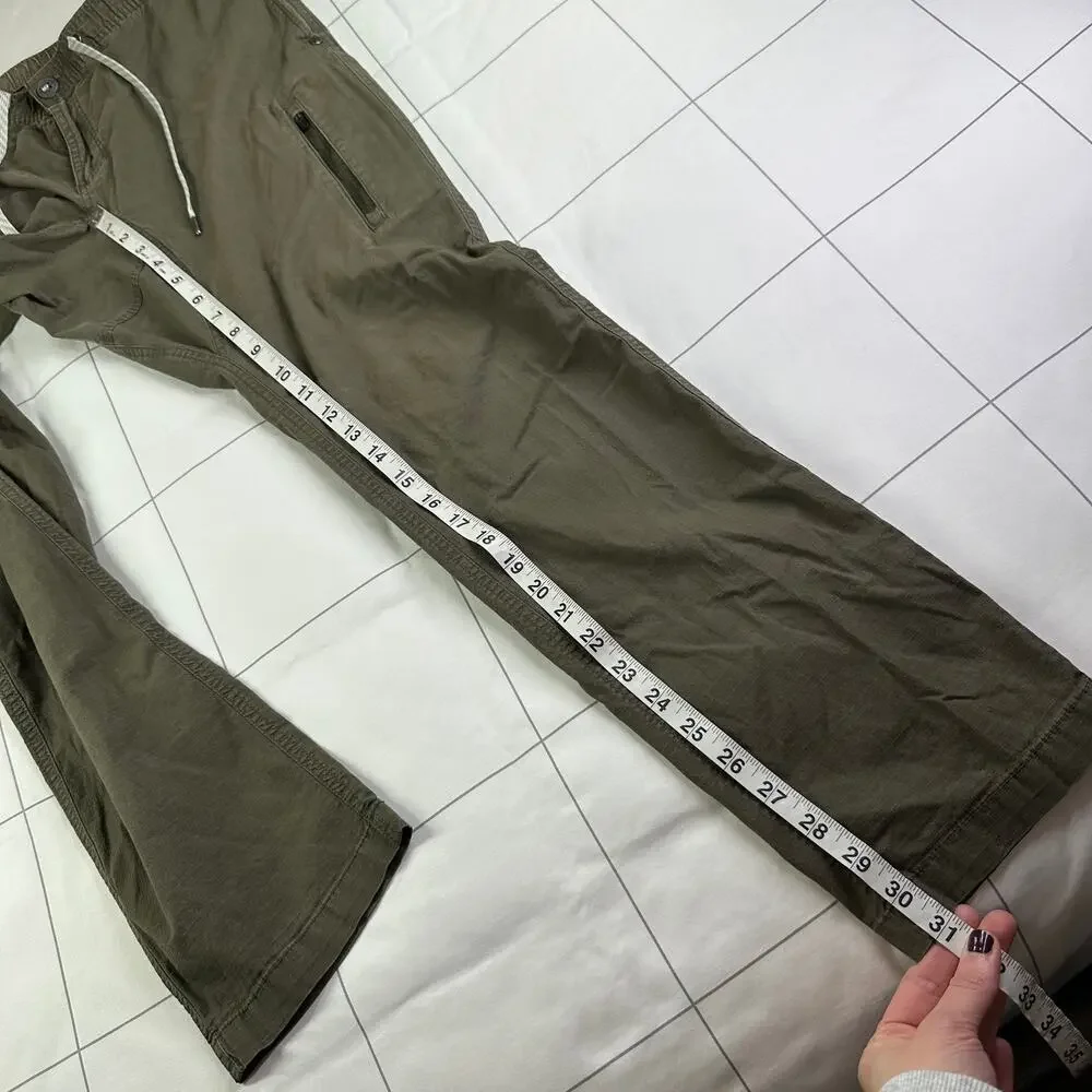 Vuori comfortable ripstop