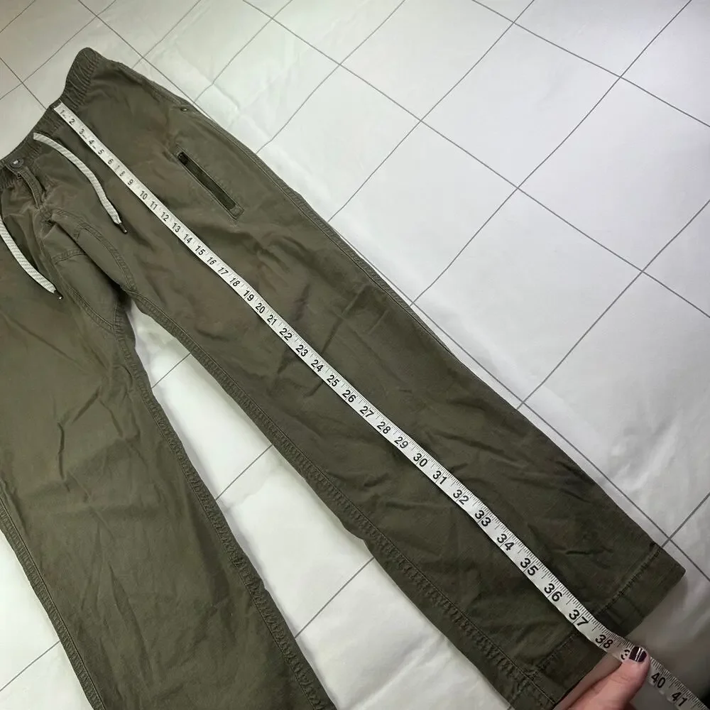 Vuori comfortable ripstop