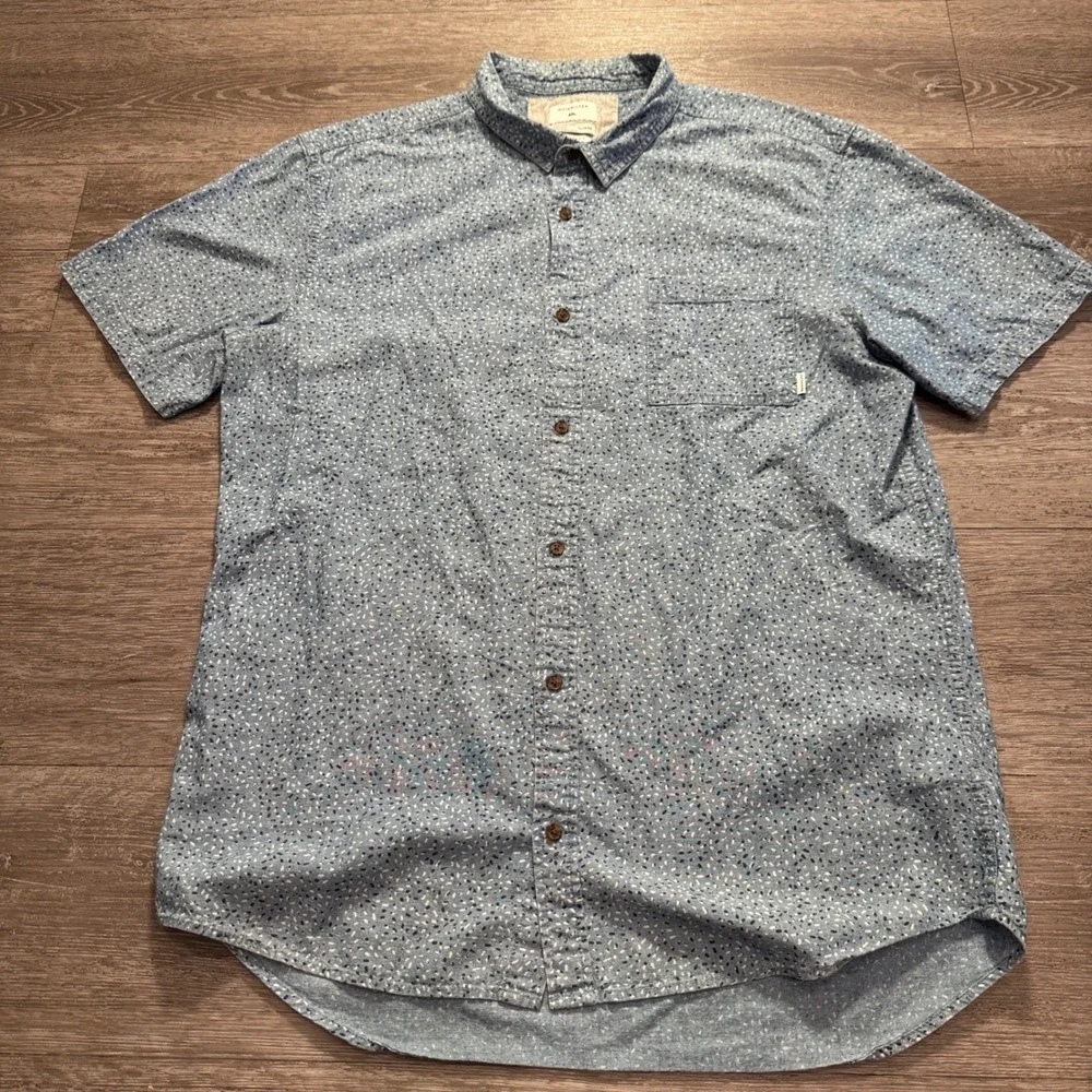 Quiksilver shirt mens
