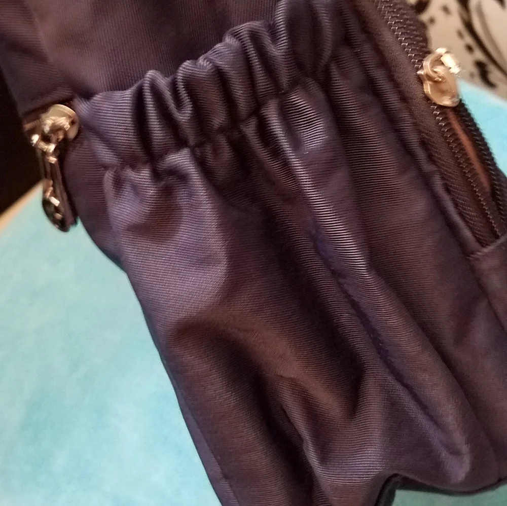 Classic Navy Crossbody Bag with Multiple Zip Pockets