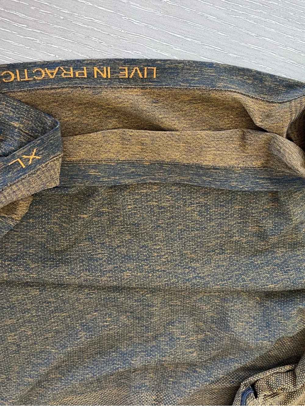 lululemon athletica lightweight crewneck