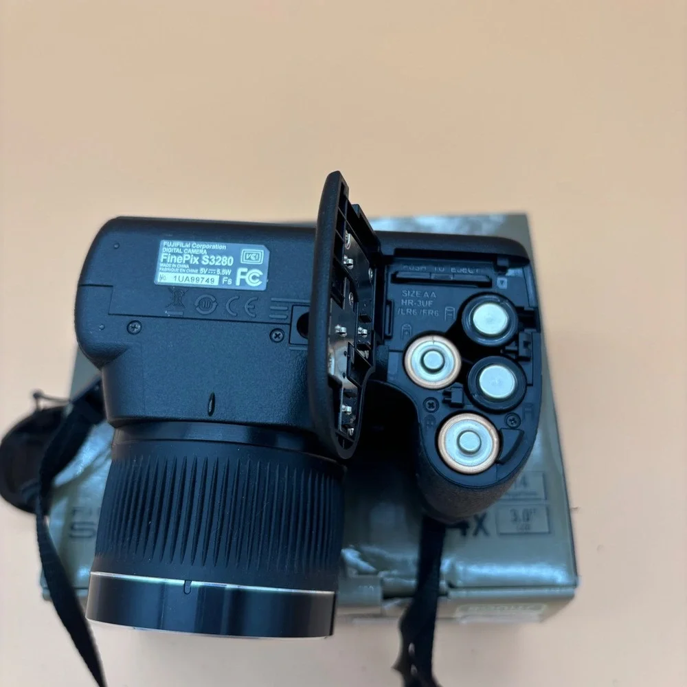 Fujifilm finepix s3280