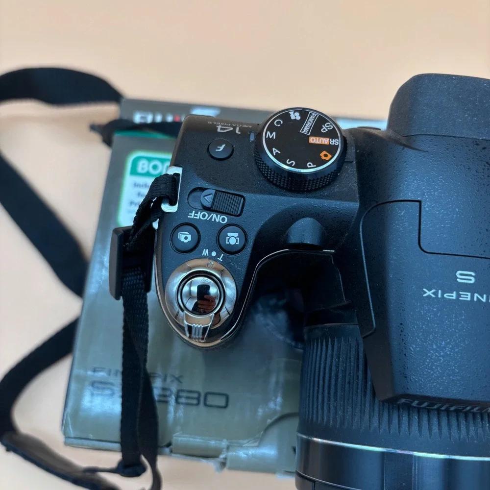 Fujifilm finepix s3280