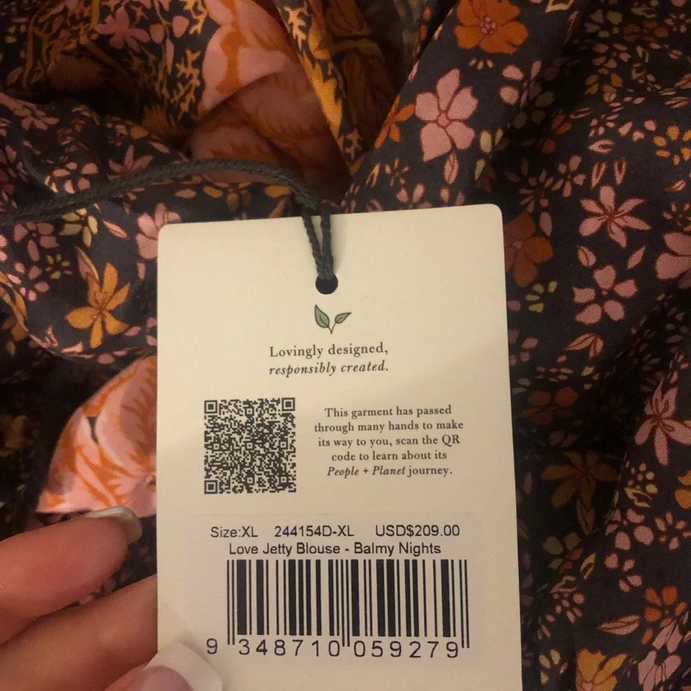 Spell lightweight floral