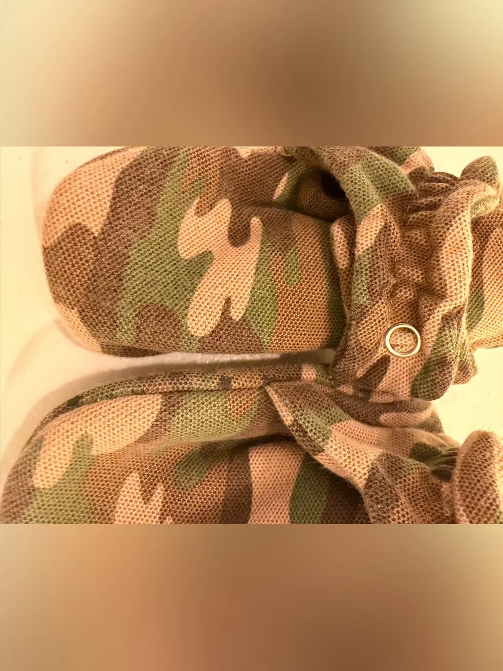 Robeez soft camo