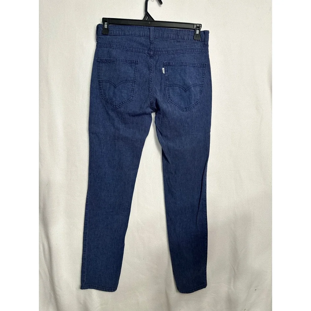 Levis fit everyday these