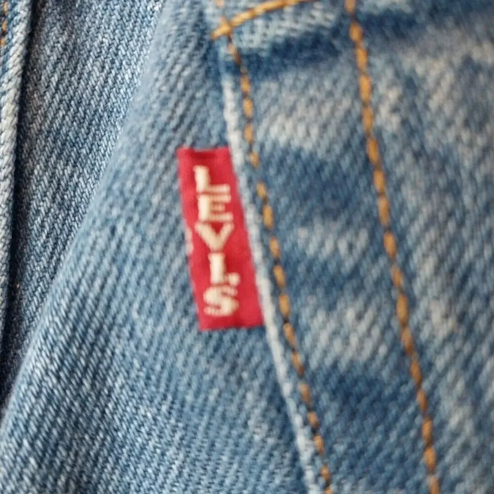 Levis hand measurements