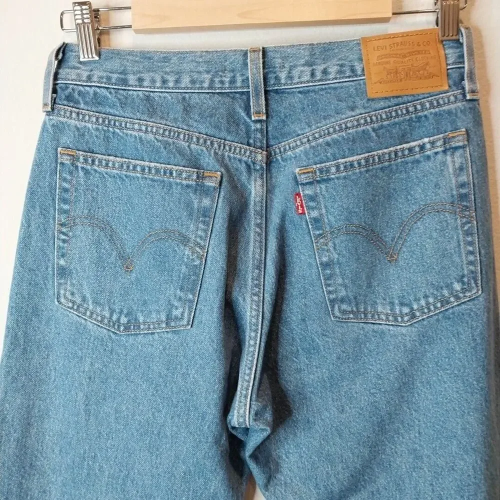 Levis hand measurements