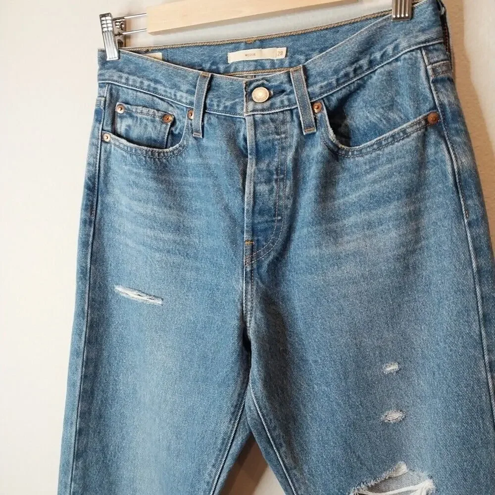Levis hand measurements
