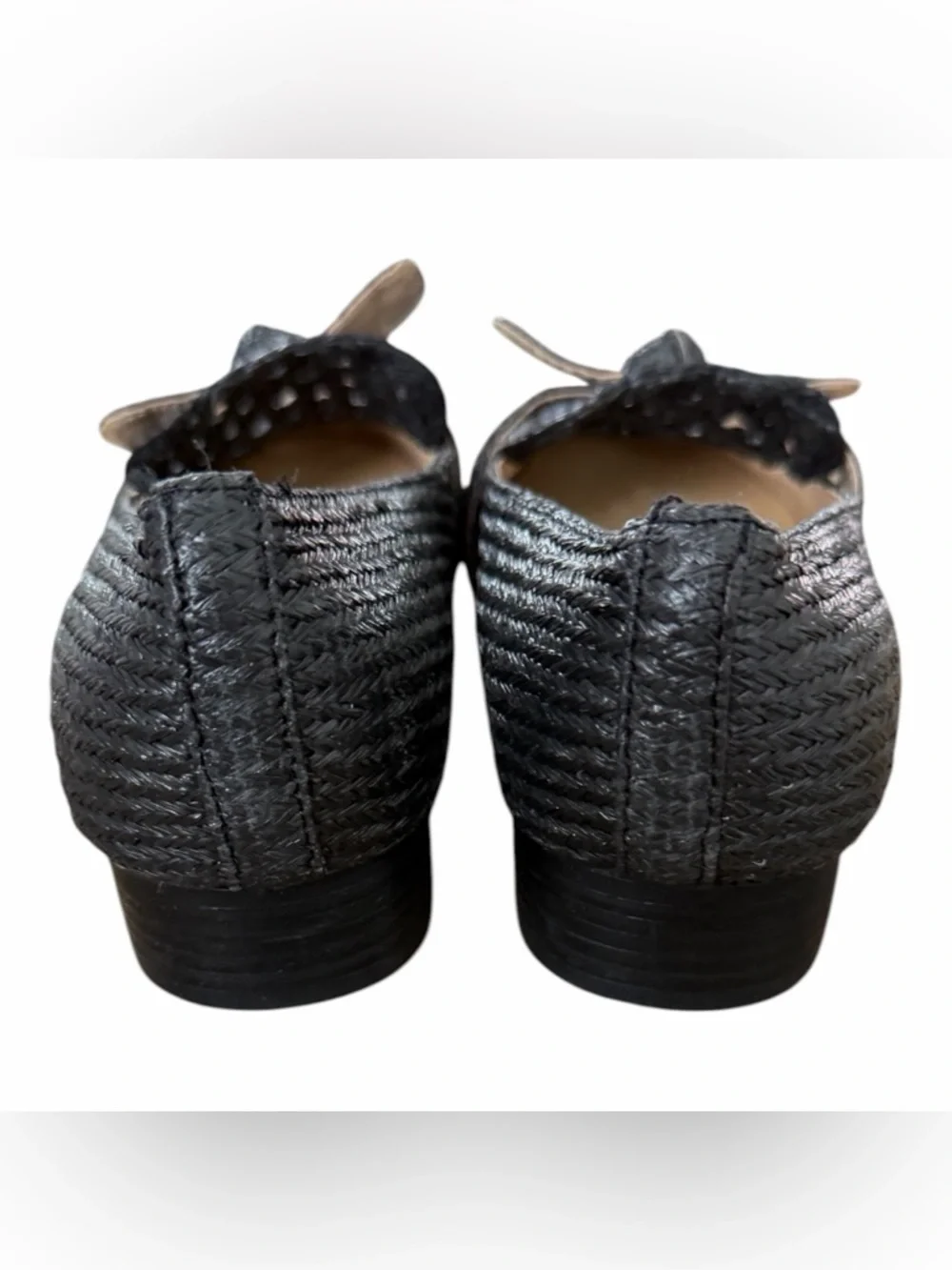 Bandolino chic woven