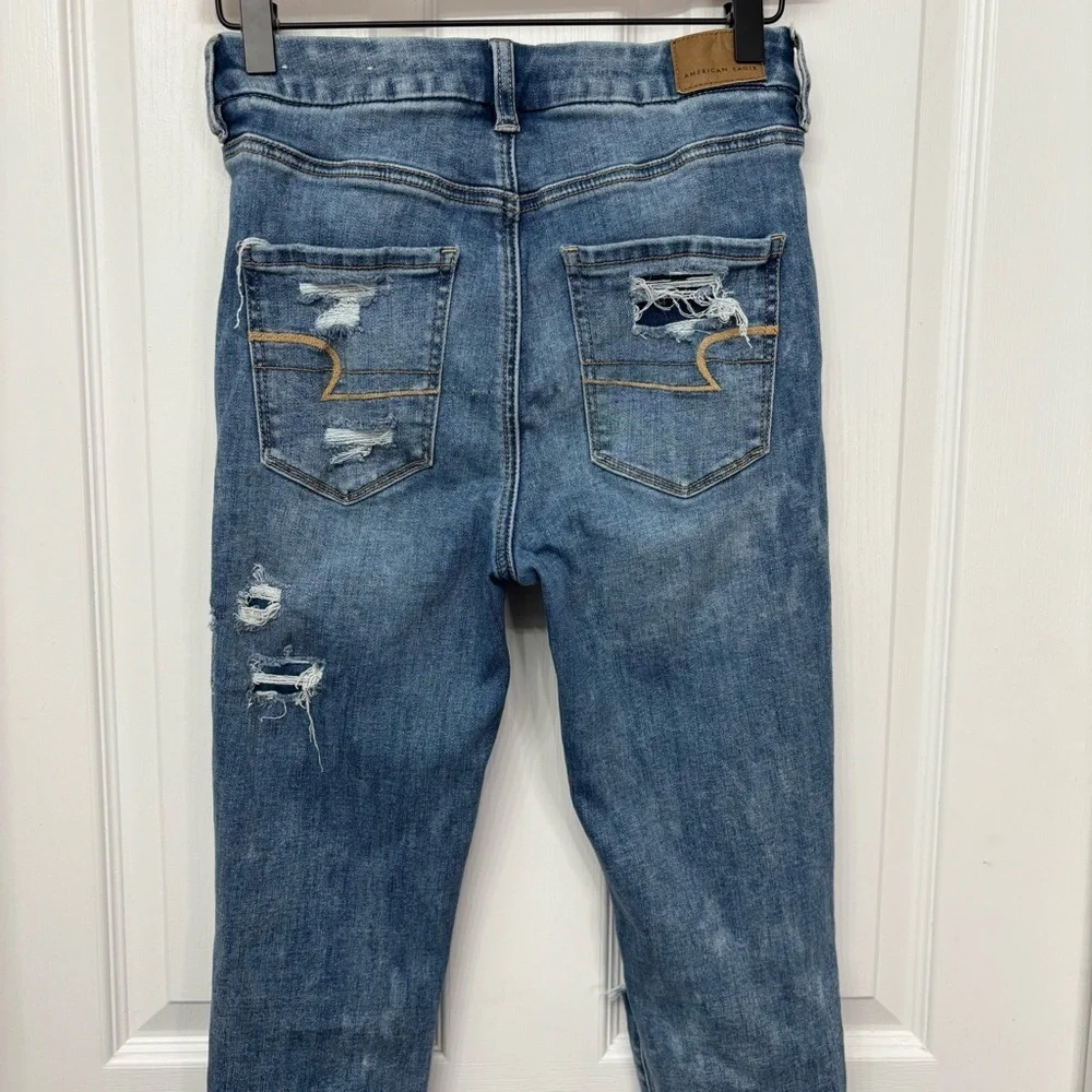 American Eagle Outfitters easy broken