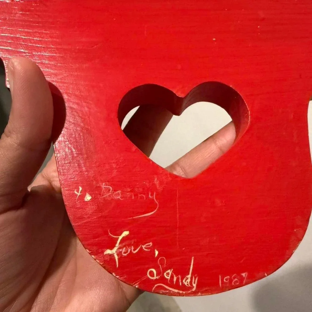 N/A red heart