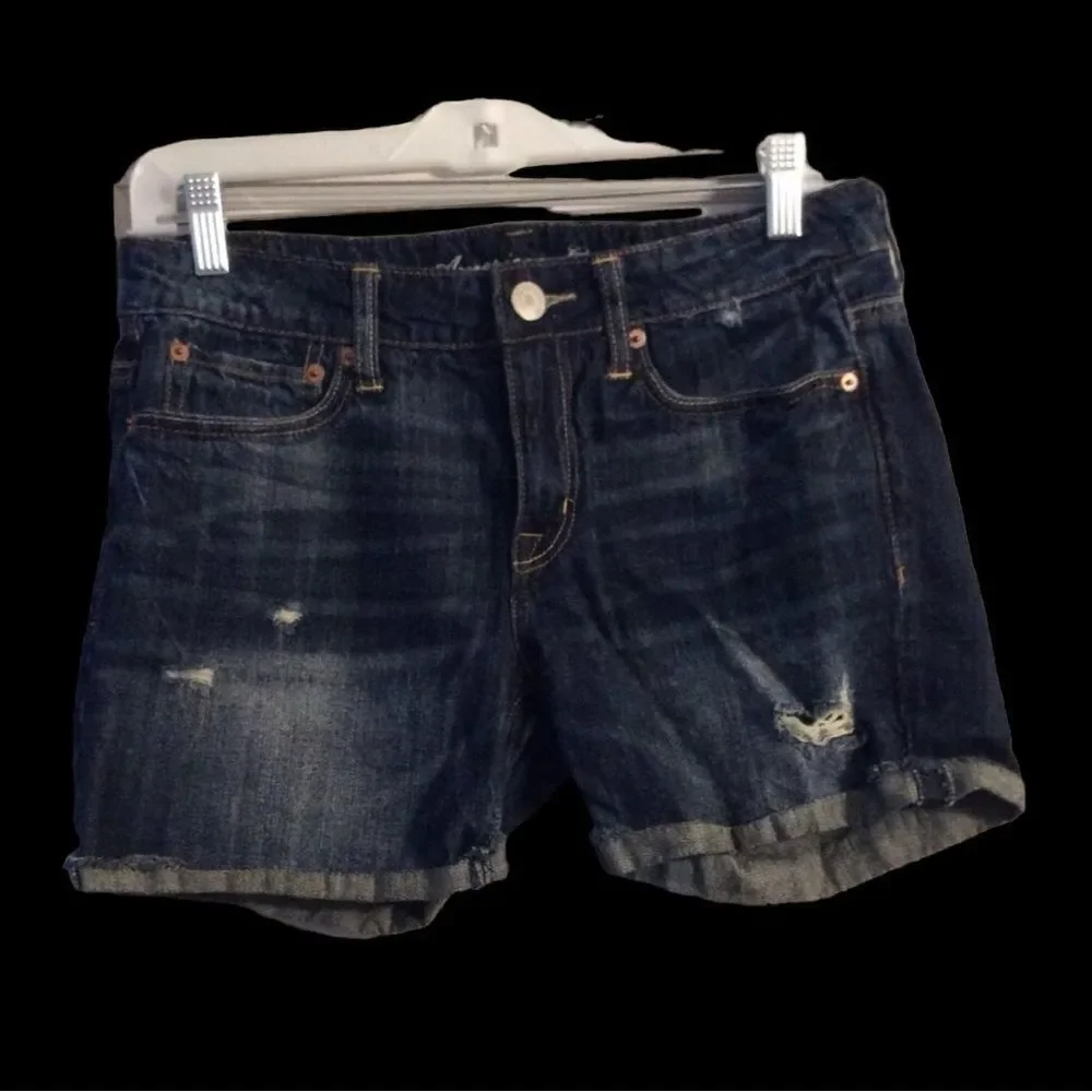 American Eagle distressed cut off jean shorts size 4 womens