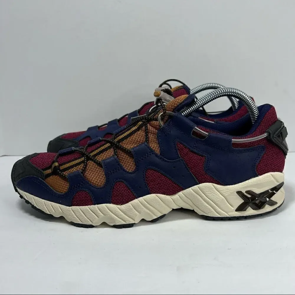 Asics size 10