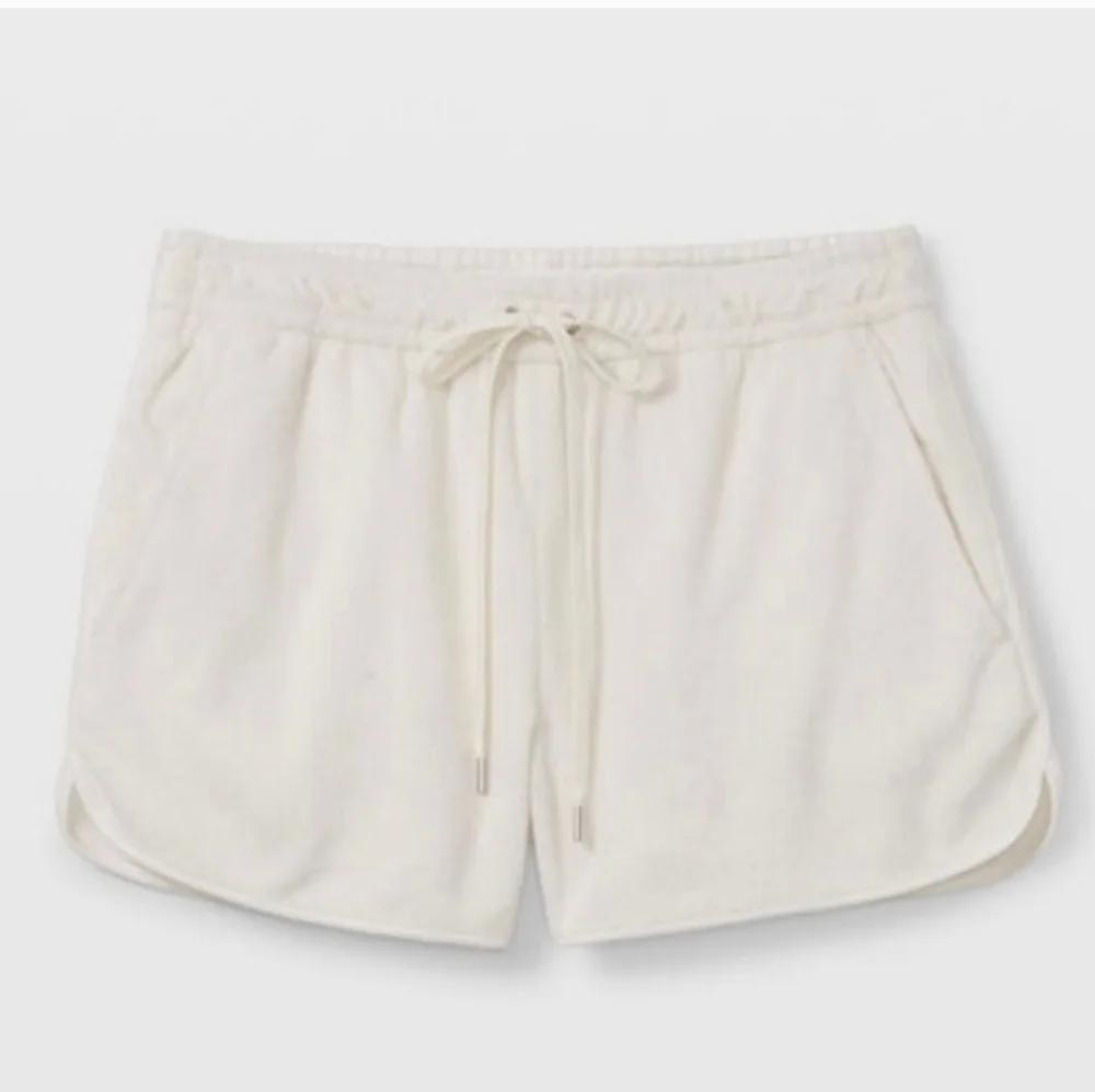 CLUB MONACO Ivory Terry Towel Shorts Women's Size Large EUC