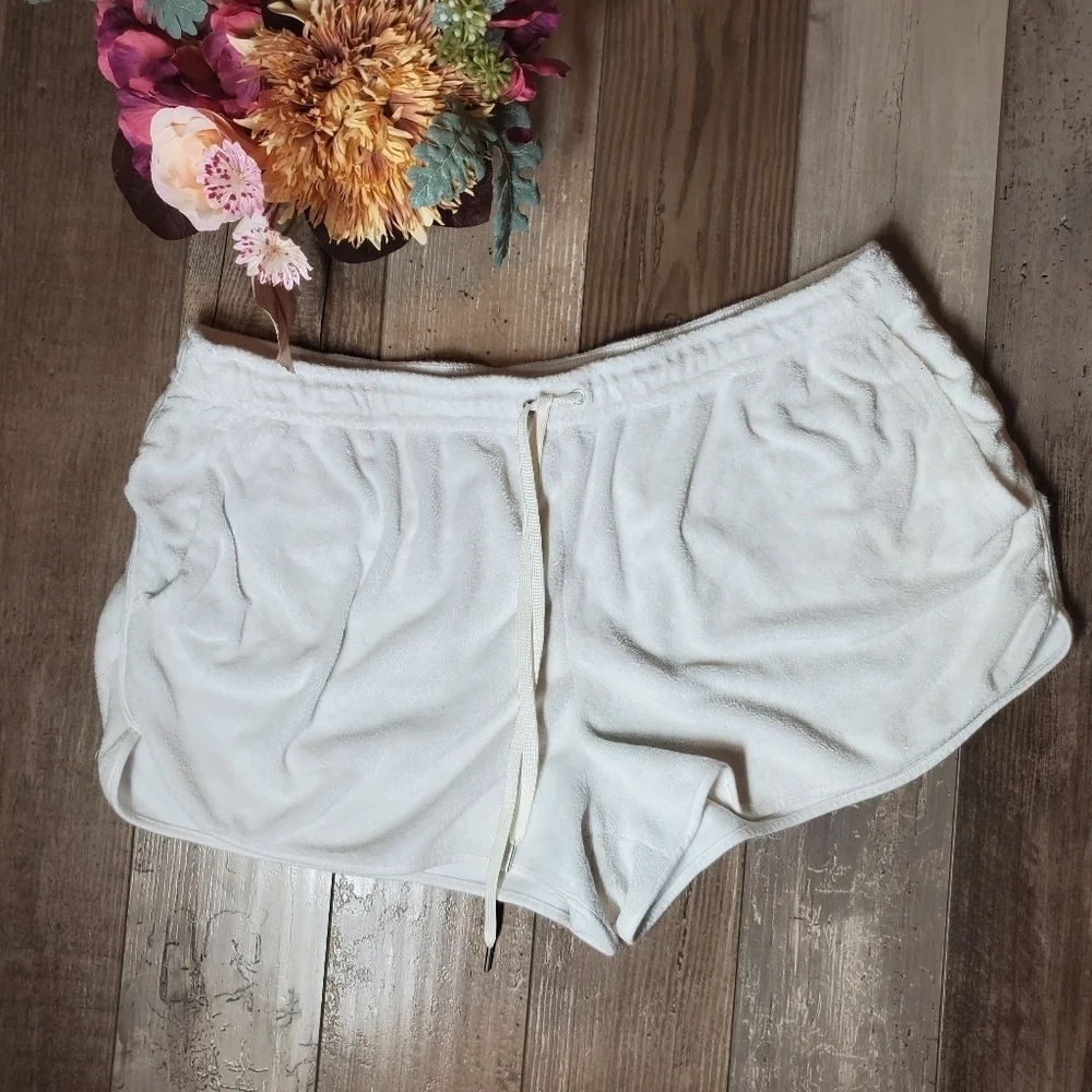 Club Monaco club monaco