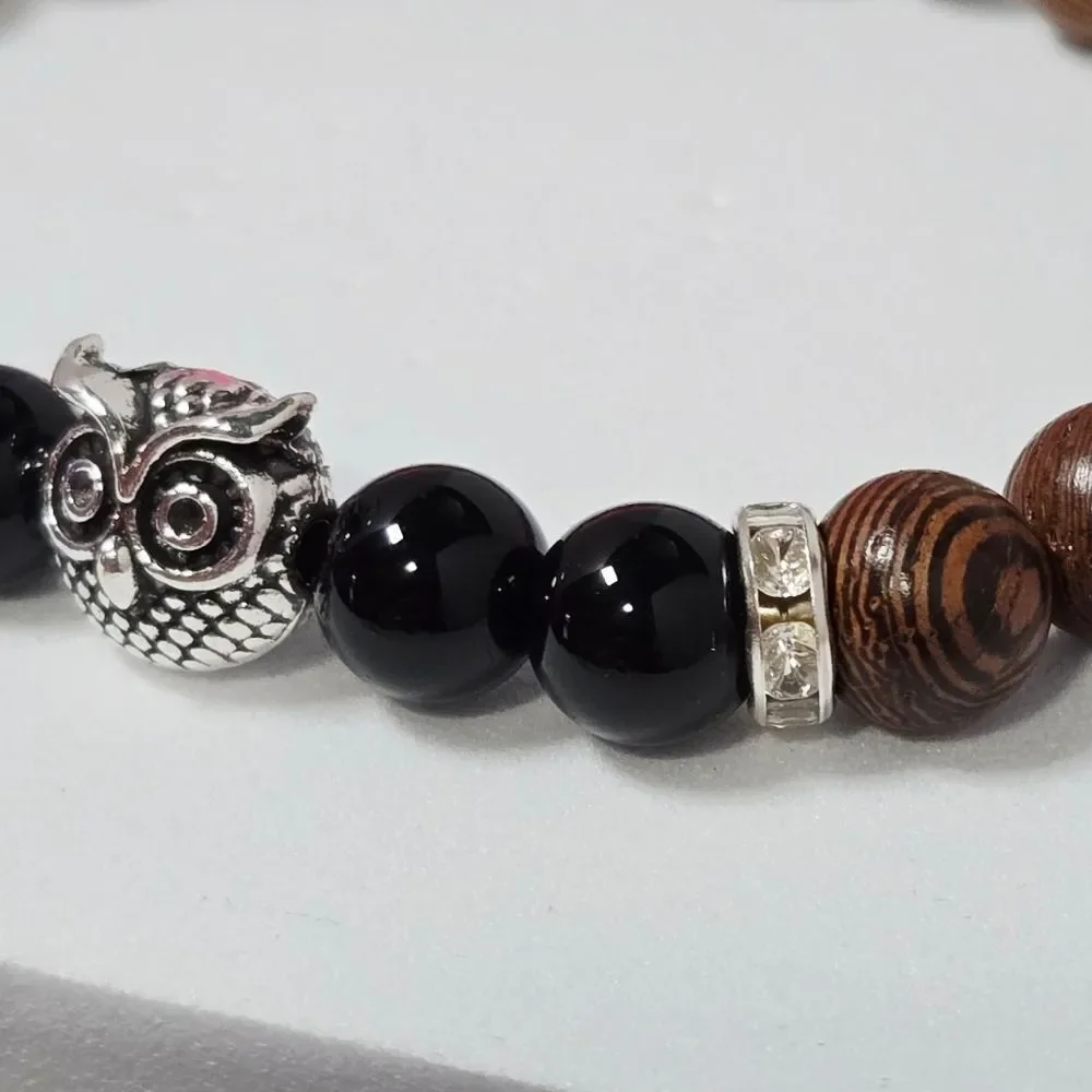 Boutique earthy touch