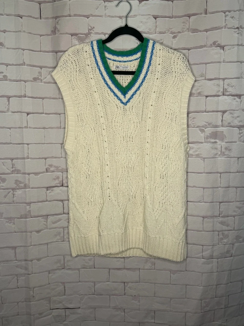 Zara Cream Cable Knit Sweater Vest V-Neck Preppy Varsity Chunky Knit Cottagecore