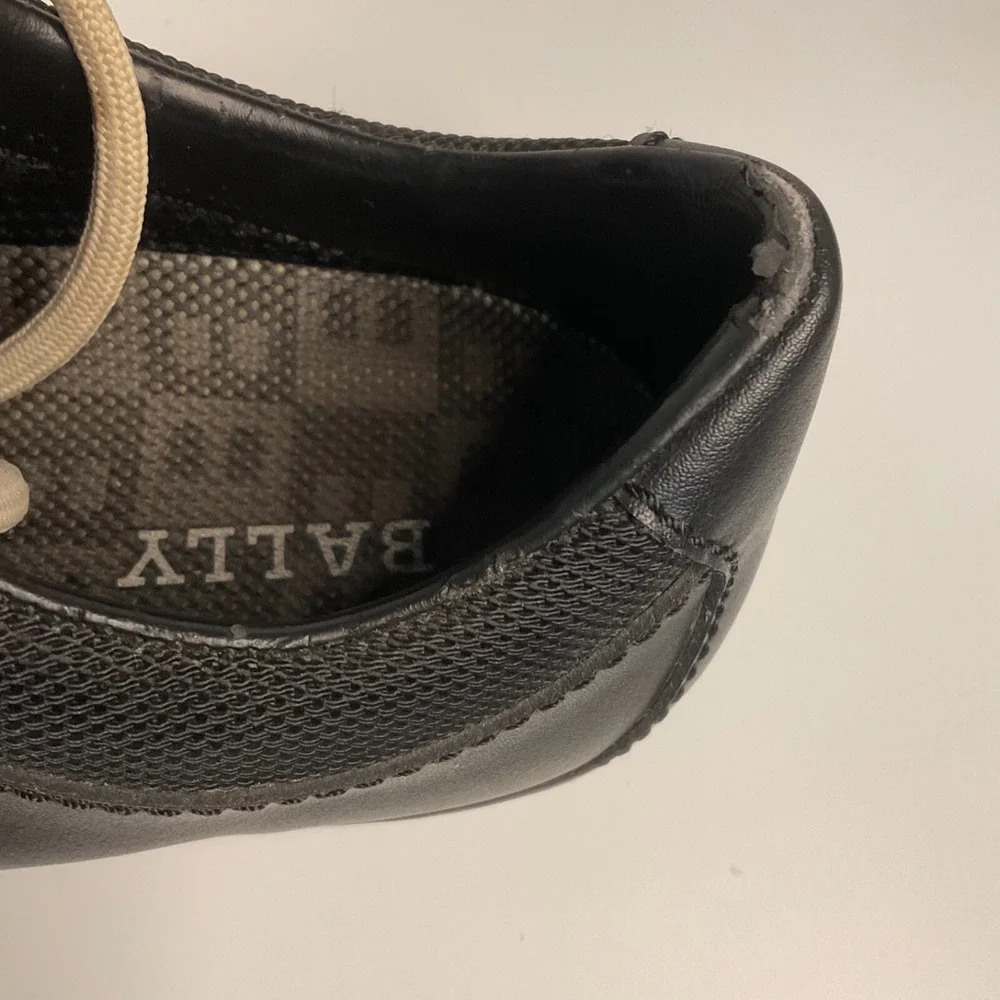 Bally golf shoes