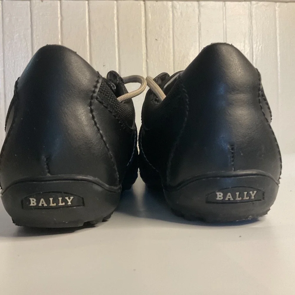 Bally golf shoes