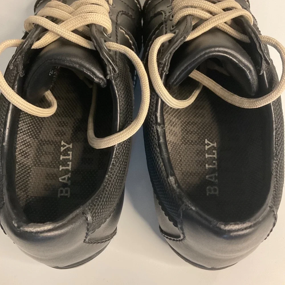 Bally golf shoes