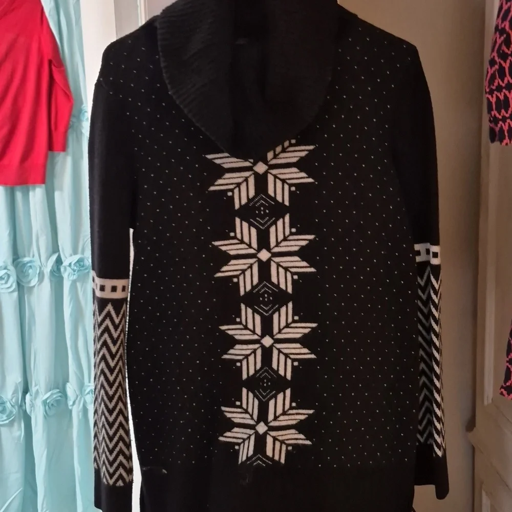 Talbots Black White Snowflake Turtleneck Lambswool Blend  Sweater Sz M