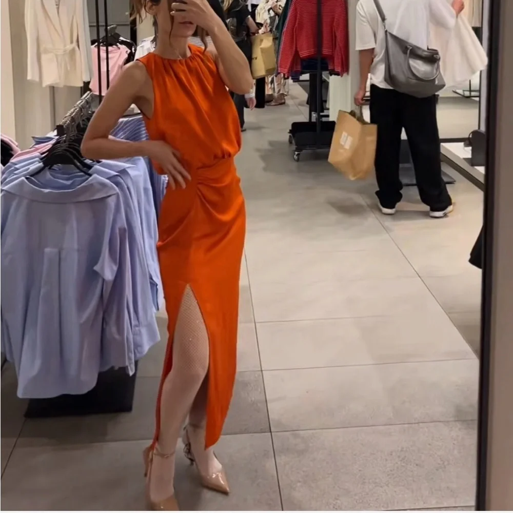Zara orange gathered