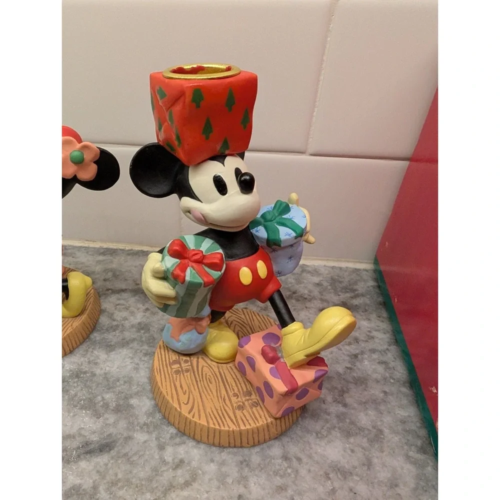 Disney these vtg