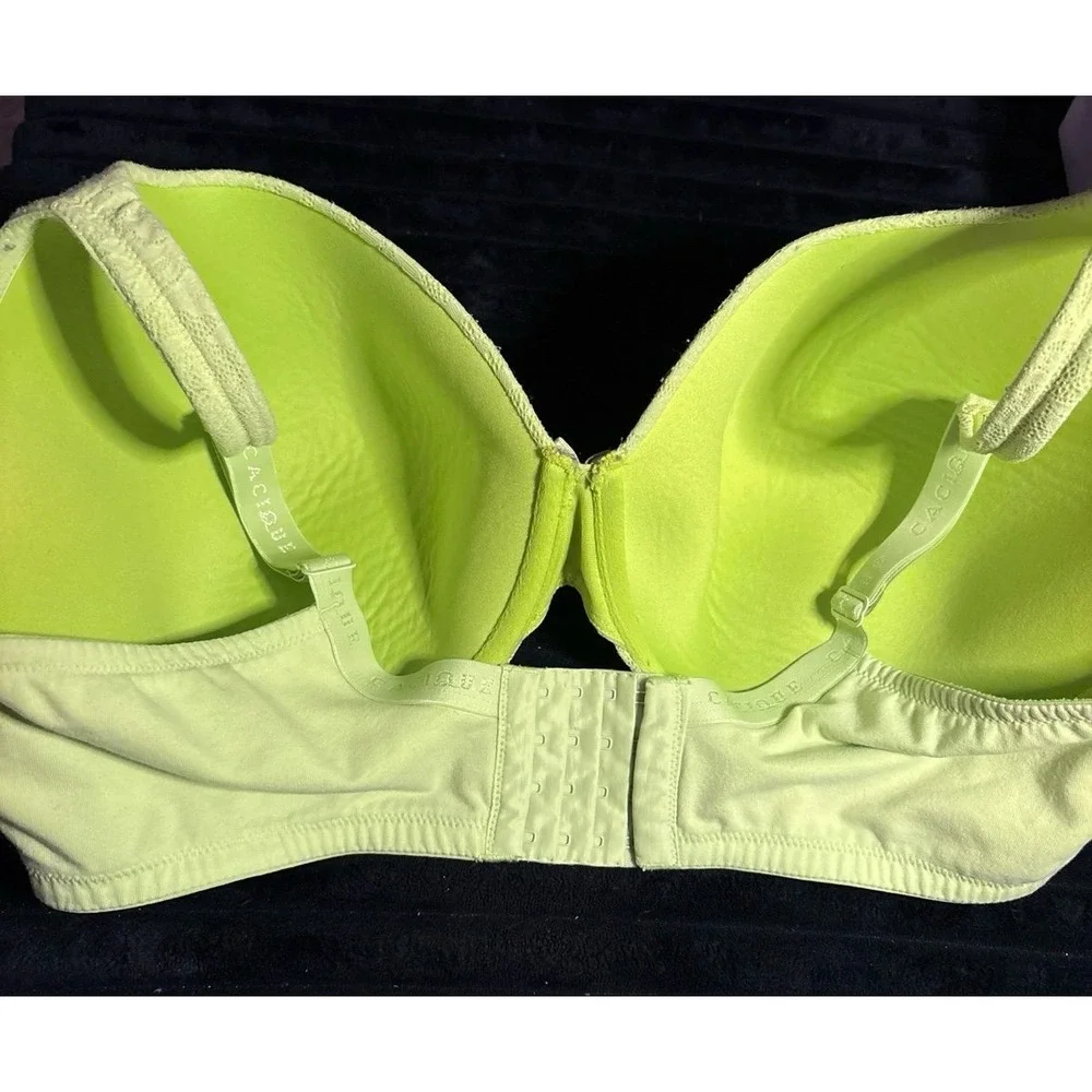 Cacique lime green