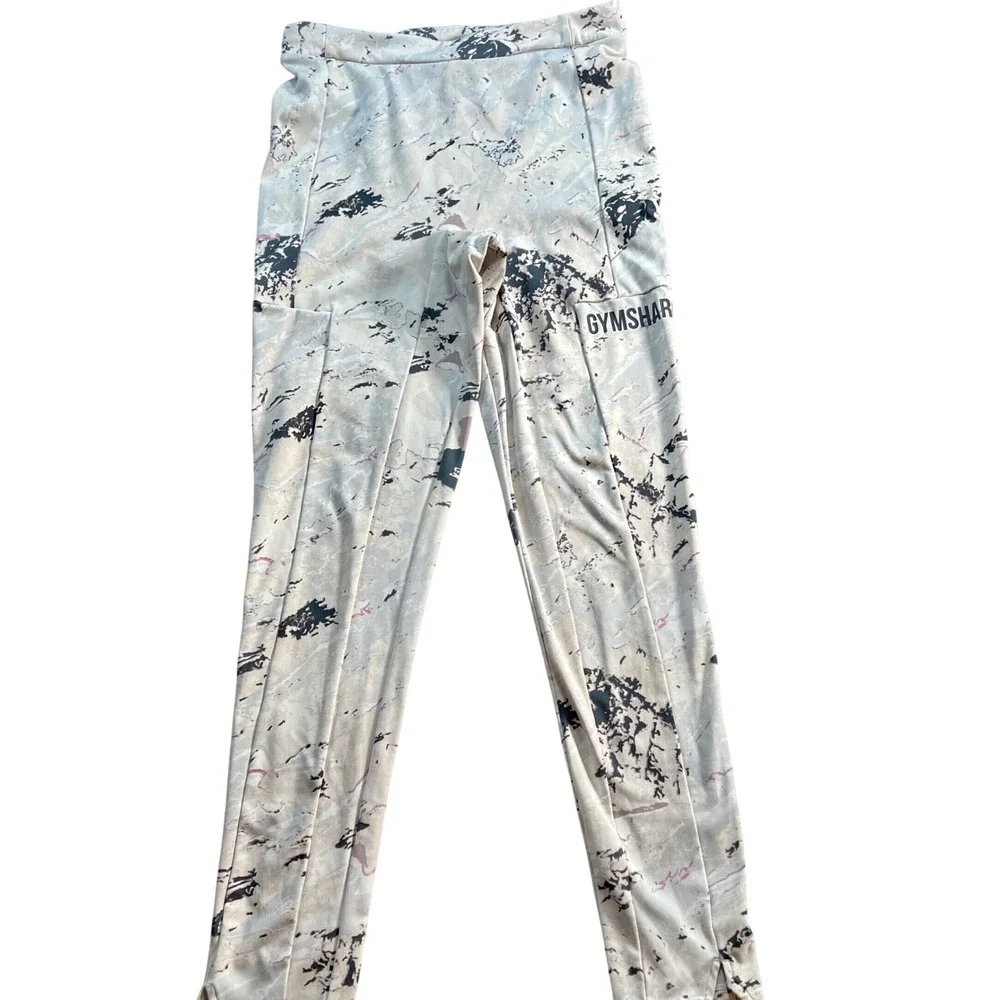 Gymshark Womens‎ Medium Marble Print High Waisted Leggings with Pockets Beige