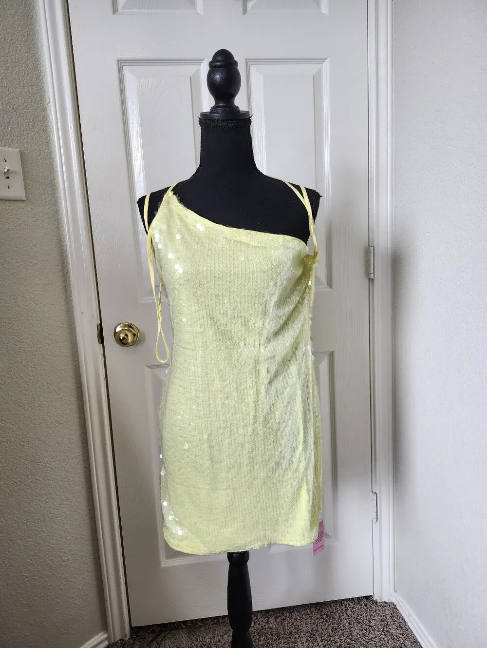 PrettyLittleThing bright yellow