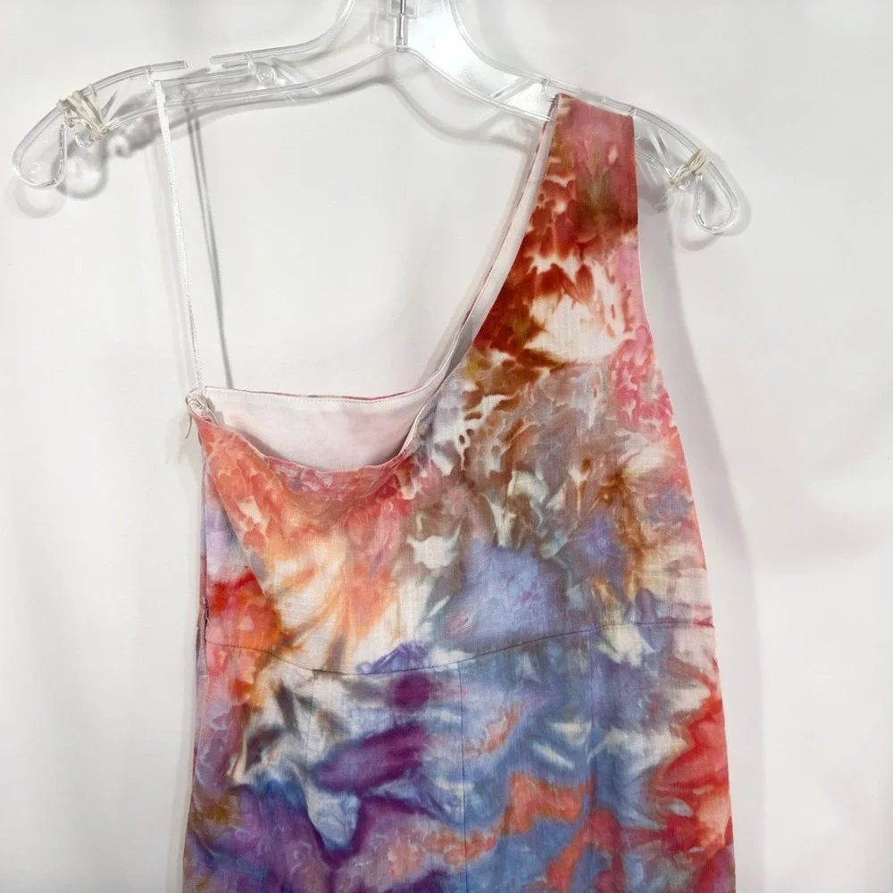 Princess Polly eye catching