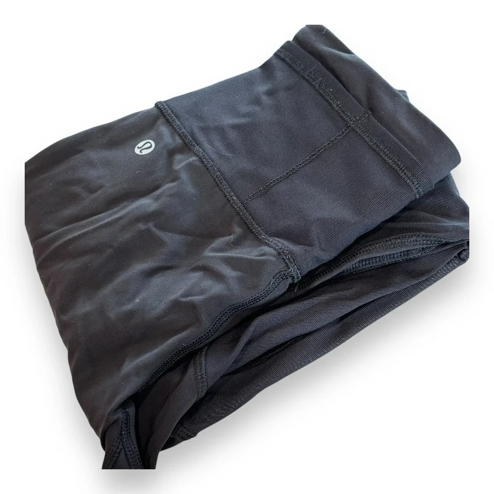 lululemon athletica product pair