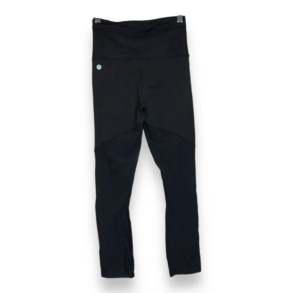 lululemon athletica product pair