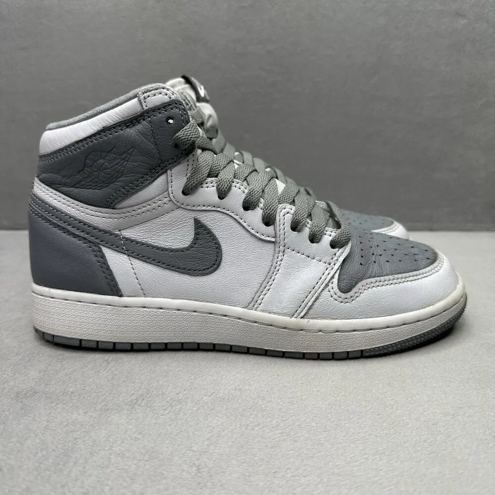 Womens 6.5 / 5Y‎ Nike Air Jordan 1 Retro High OG Stealth White 575441-180
