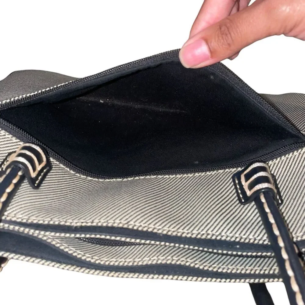 Etienne Aigner great bag