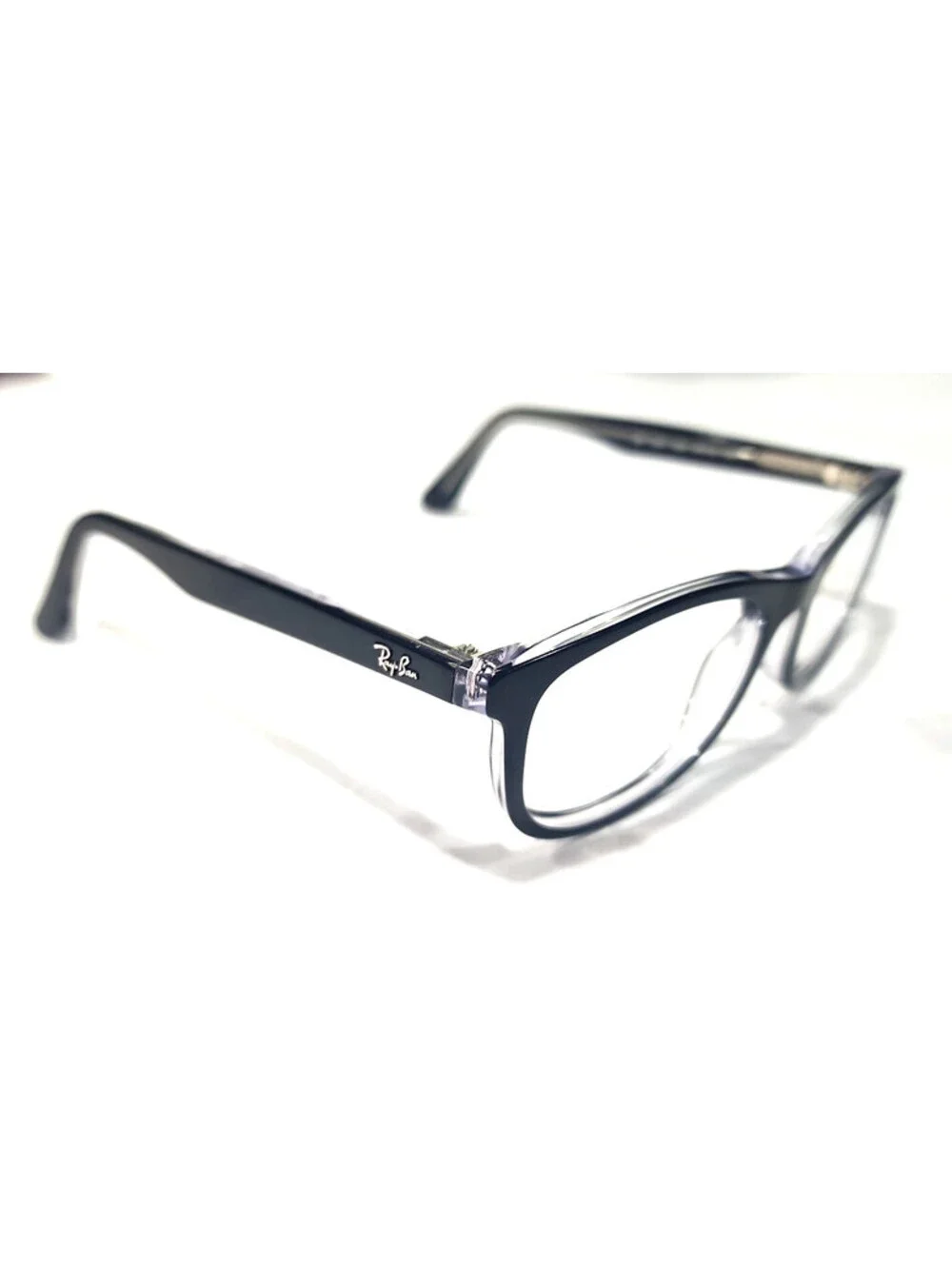 Ray-Ban very good