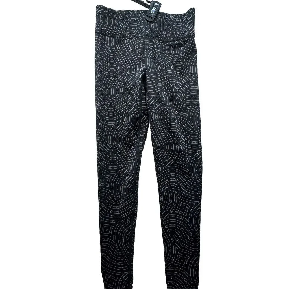 TEREZ Galaxy Psychedelic Printed Athletic Leggings Size‎ XS Crop Capri 26