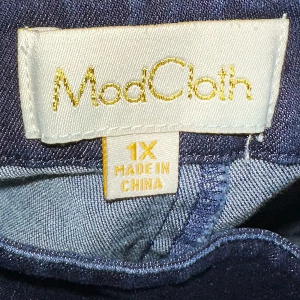 Modcloth denim cropped