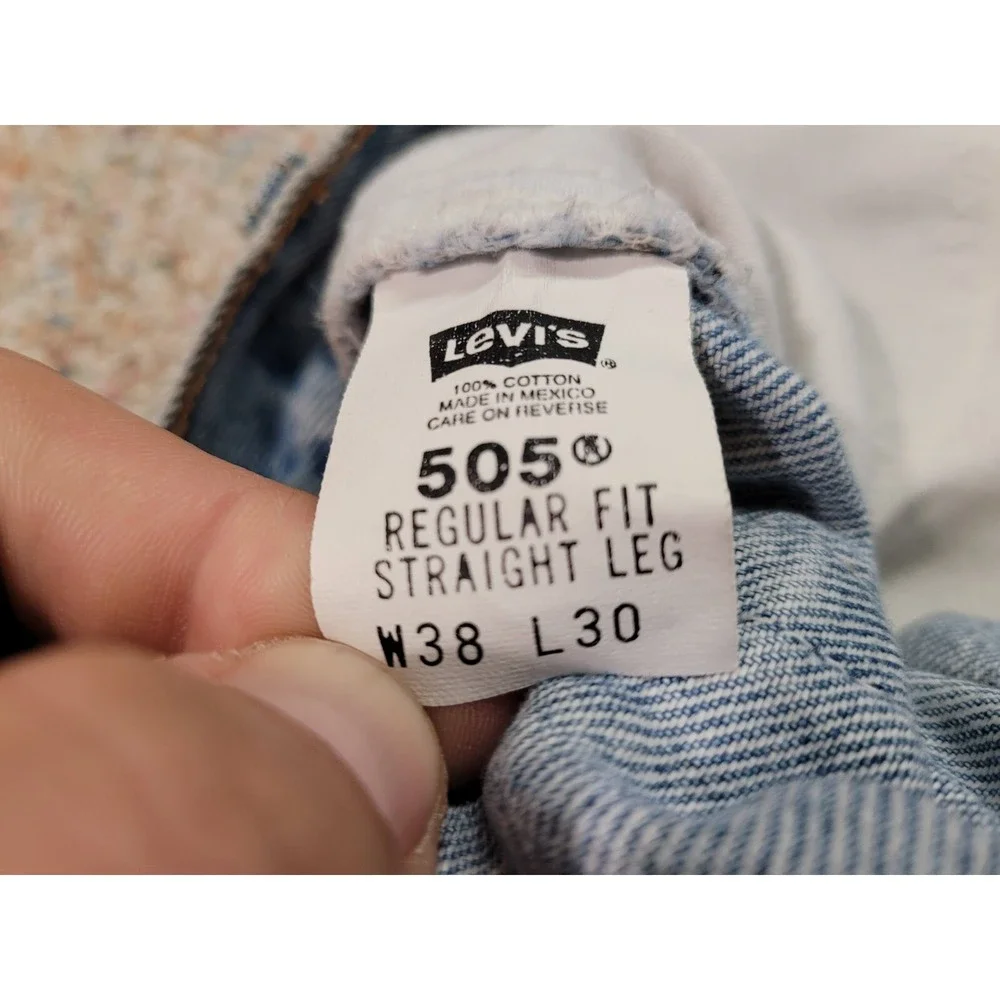 Levis levis 505
